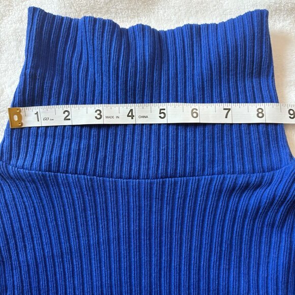 Ribbed Royal Blue Long Sleeve Turtleneck Sweater  One Size - Picture 8 of 13